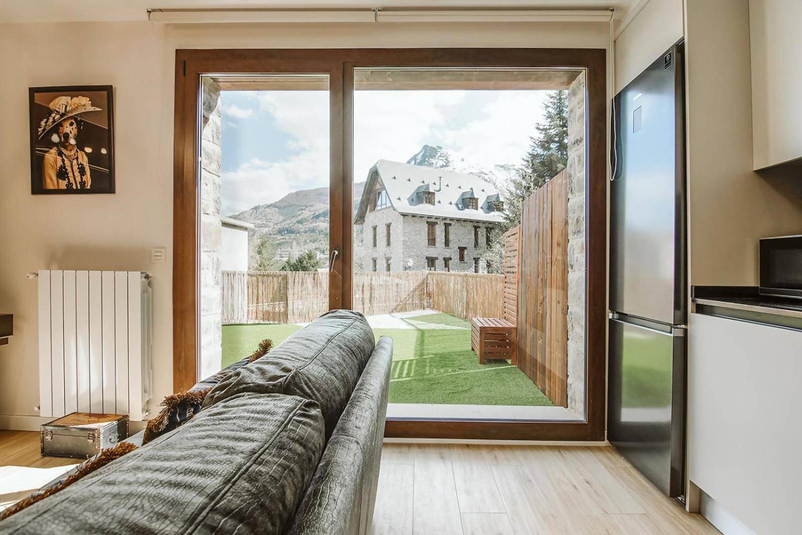 CASA ROSANA - Sallent de Gállego, 4 pax y gran terraza Exterior foto